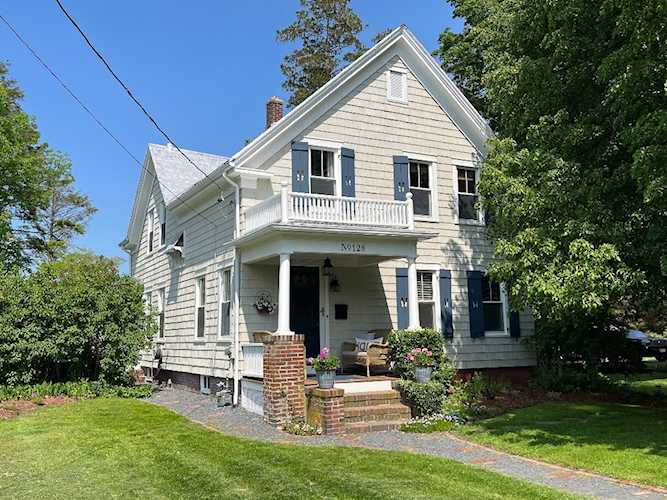 128 Park Avenue Bridgewater, MA 02324 | MLS 73117339 Photo 1