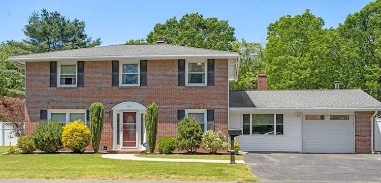 22 Princeton St Danvers, MA 01923 | MLS 73118939 Photo 1