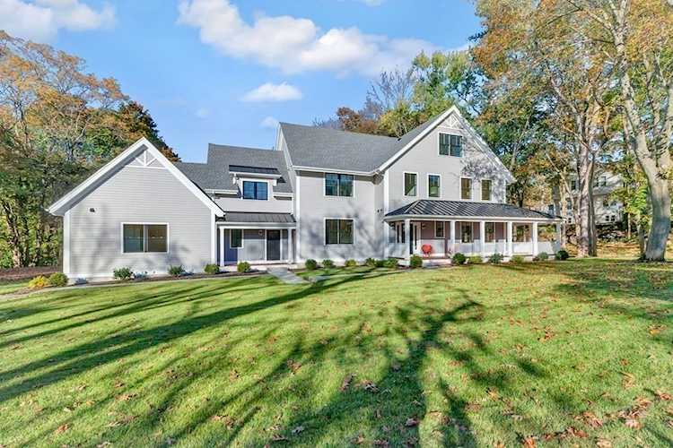 162 Vine Street Lexington, MA 02420