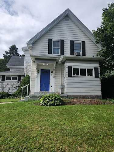 195 Plymouth Street in Holbrook, MA - Century 21 New England Photo 1
