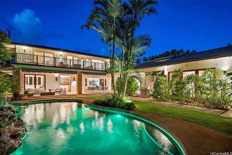 1037 Koloa Street Honolulu, HI 96816