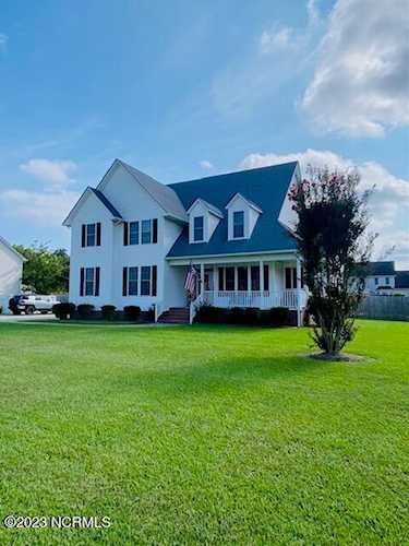 104 Center Cross Dr Elizabeth City, NC 27909
