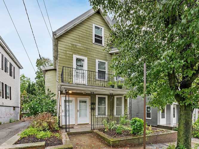 57 Lowell St Somerville, MA 02143