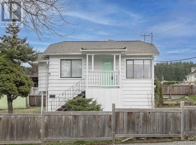 2605 Anderson Avenue Port Alberni, BC V9Y2W1