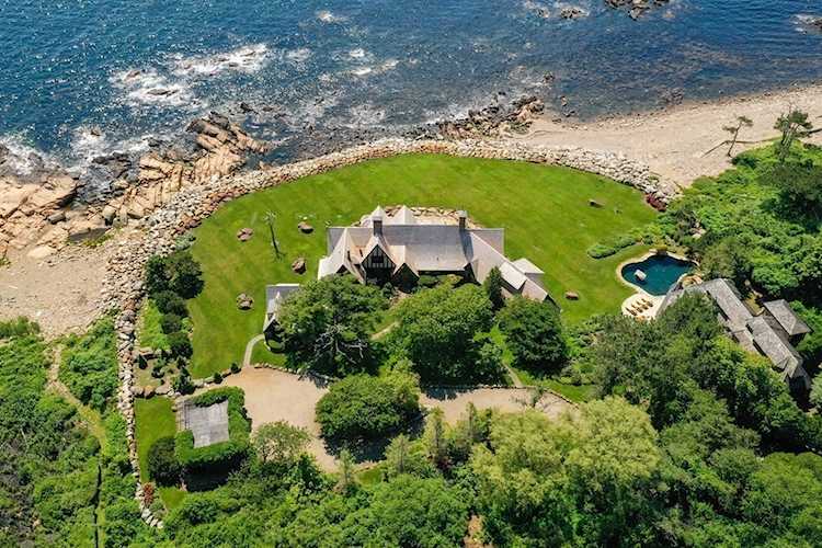 9 Drumhack Rd Gloucester, MA 01930