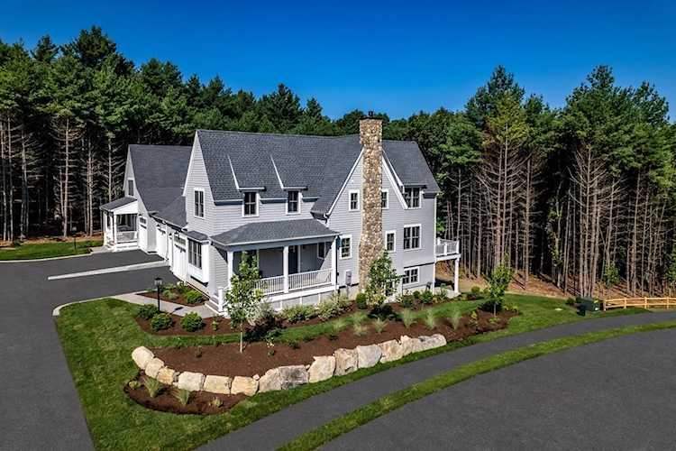 53 Wolcott Woods Lane #53 Milton, MA 02186