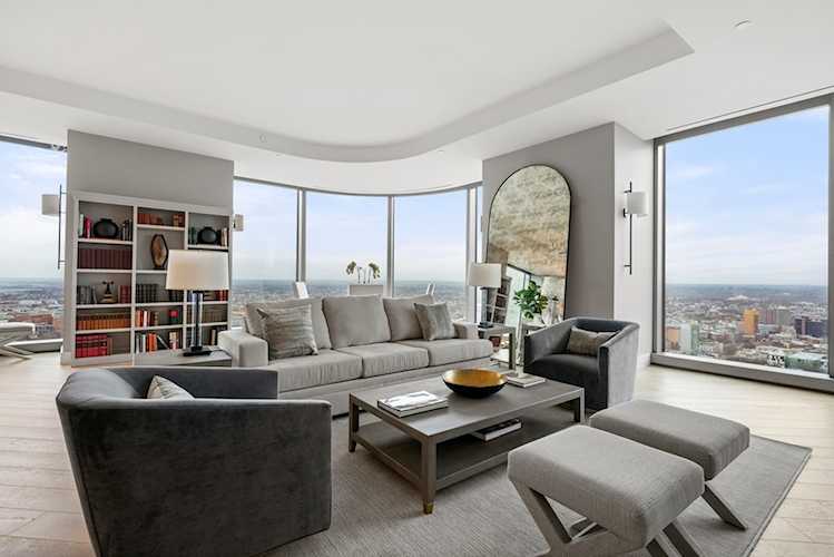 1 Dalton #4703/4704 Boston, MA 02115