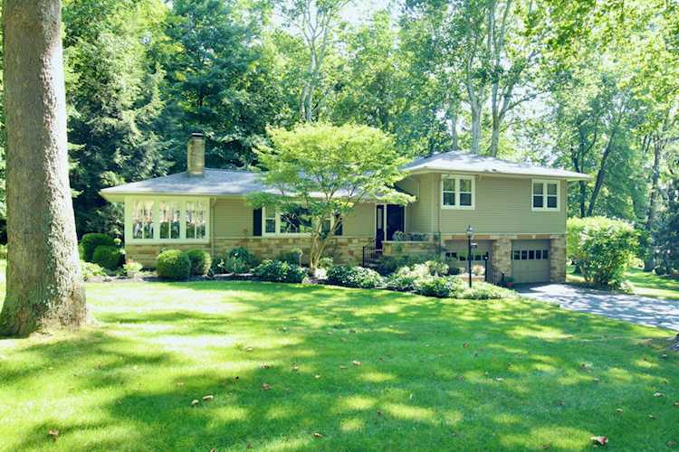 1032 Sycamore Drive Lancaster, OH 43130