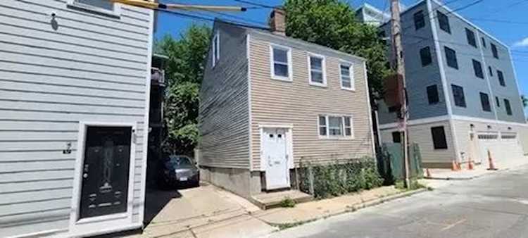5 Lark St Boston, MA 02127