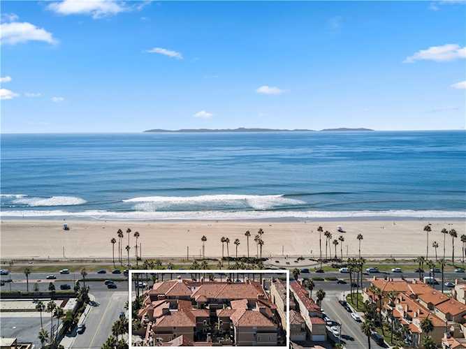 1900 Pacific Coast #9 Huntington Beach, CA 92648