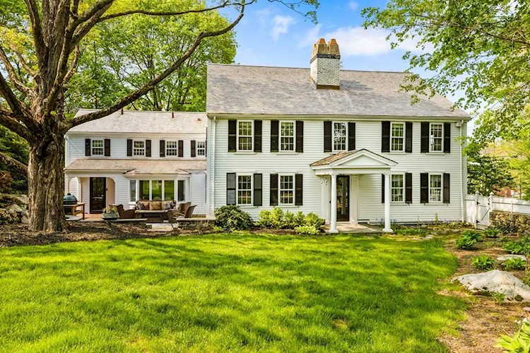 597 Main St Hingham, MA 02043