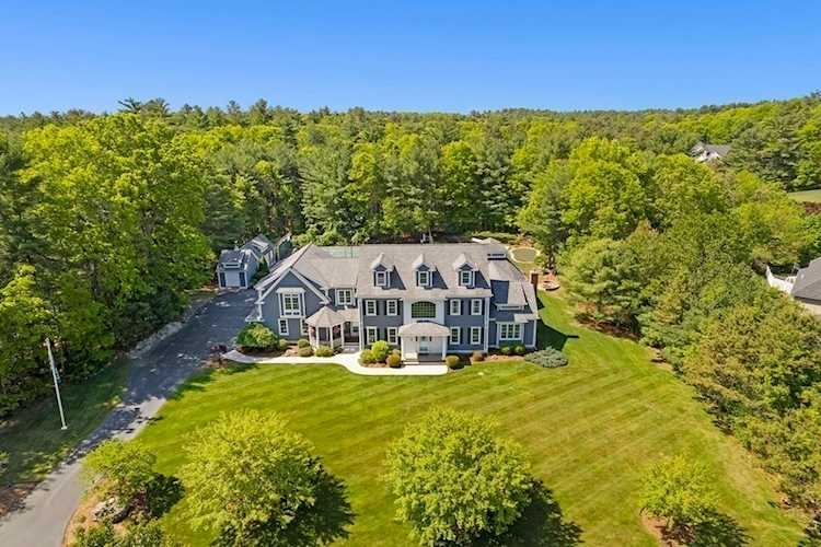 11 Meeting House Rd. Kingston, MA 02364