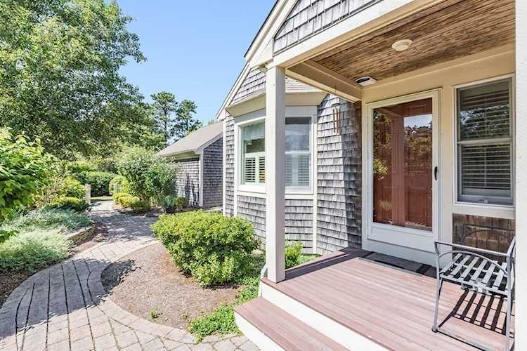 1 Pinchion Vale #1 Plymouth, MA 02360