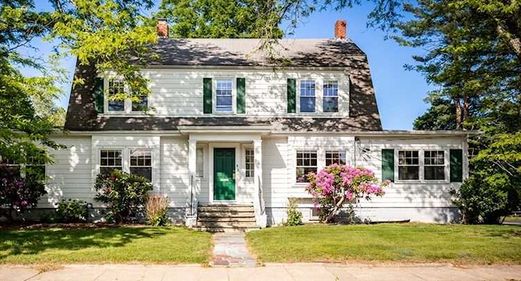 83 Ashland St Taunton, MA 02780 home for sale, MLS#73111511 - Moor Realty Photo 1