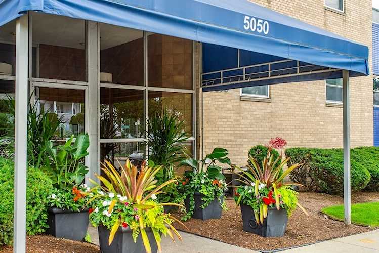 5050 Washington St #338, Boston, MA 02132 - $375,000 - MLS#73142334 Photo 1