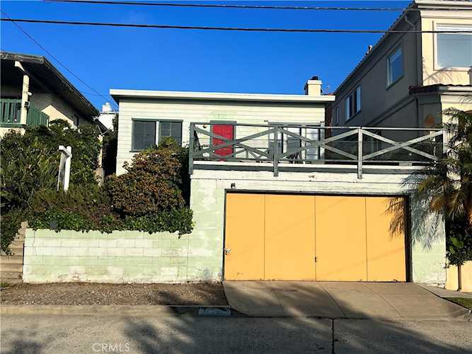 444 Ocean View Ave Hermosa Beach, CA 90254