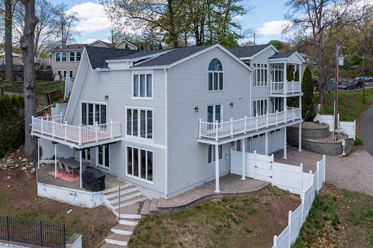 3 White St Southwick, MA 01077