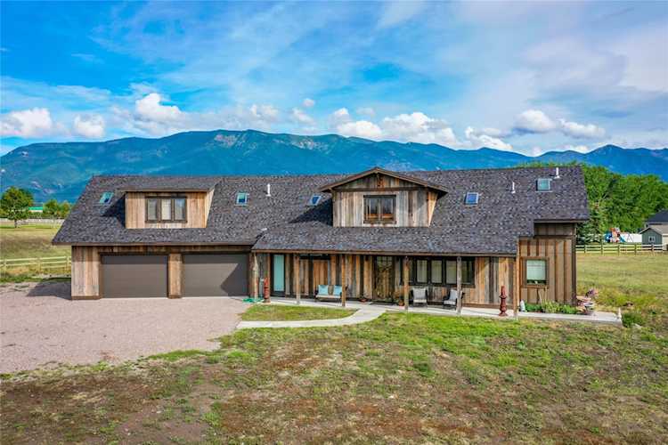 590 Antler Bluff Ln Columbia Falls, MT 59912