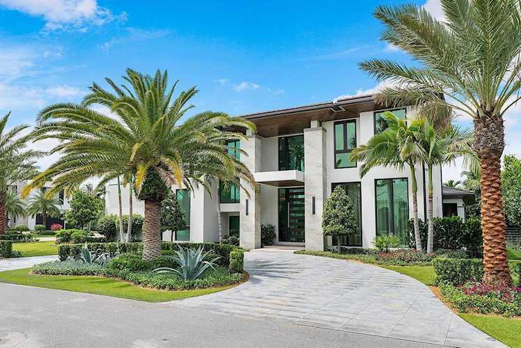 2398 Areca Palm Road Boca Raton, FL 33432