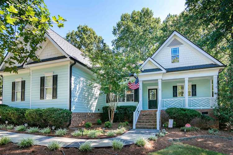 18 Juneberry Place Clayton, NC 27527