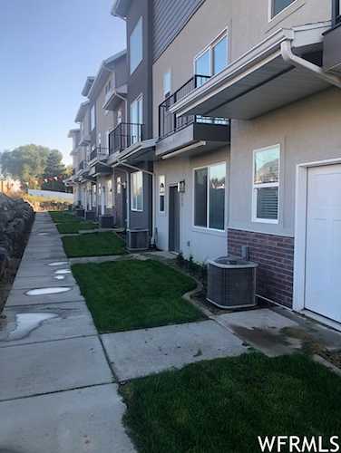 2791 S Orchard Hill Ln Perry, UT 84302