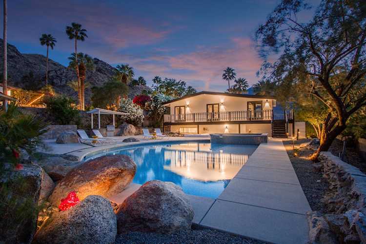 2370 S Araby Dr Palm Springs, CA 92264