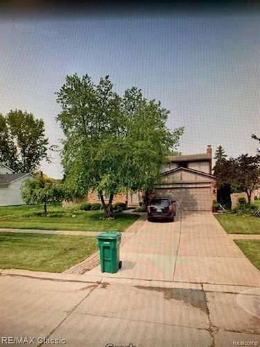 21901 Sunrise Blvd Novi, MI 48375 home for sale, MLS#20230074447 | Dwellings Michigan Real Estate Photo 1