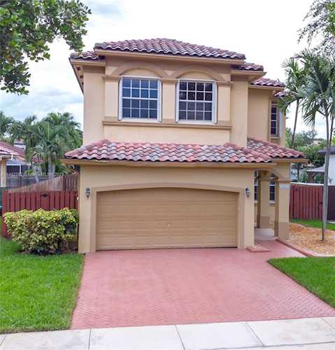 13681 SW 51st St Miramar, FL 33027