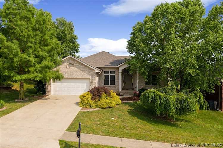 3011 New Chapel Rd Jeffersonville, IN 47130 MLS 202309265