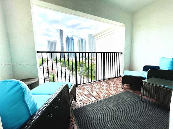 17150 N Bay Rd #2815 Sunny Isles Beach, FL 33160