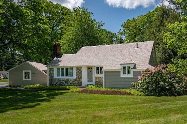 21 Whitcomb Avenue Hingham, MA 02043