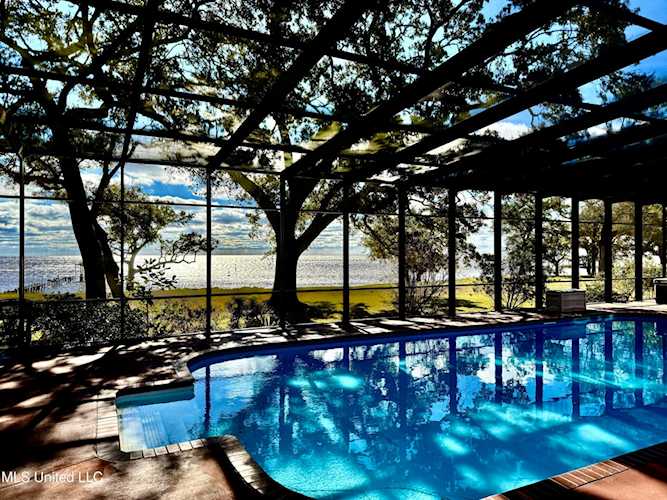 12001 Point Aux Chenes Rd Ocean Springs, MS 39564
