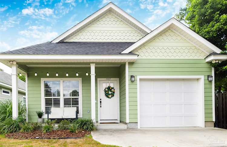 1507 E Moreno St Pensacola, FL 32503