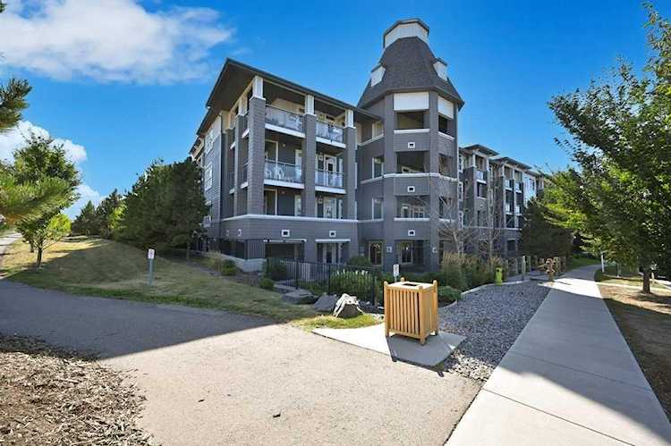 25 Auburn Meadows Ave SE #225 Calgary, AB T3M 2L3