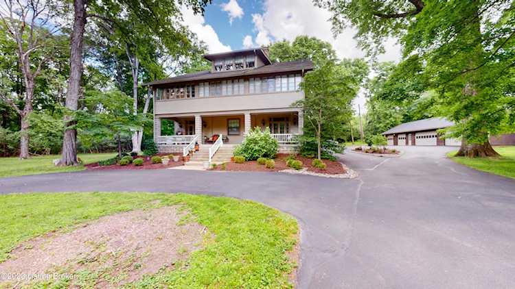 1405 Elm Rd #3 Anchorage, KY 40223