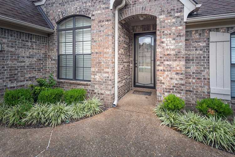 3106 Woodmeade Ln Lakeland, TN 38002