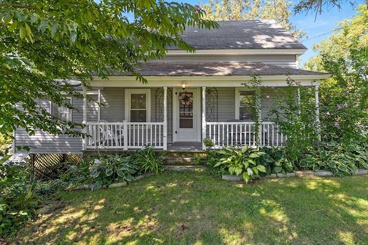 14 Wood Street Hopkinton, MA 01748