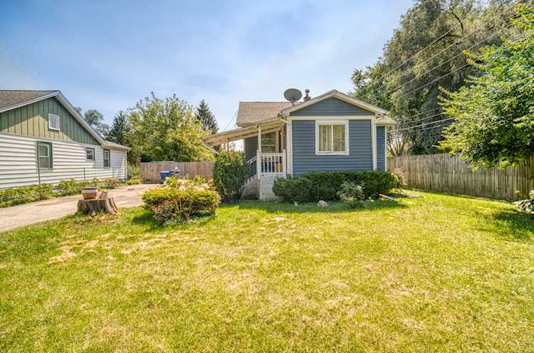 1403 Lacey Ave Lisle, IL 60532