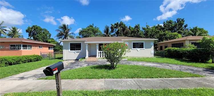 1125 NW 109th St Miami, FL 33168