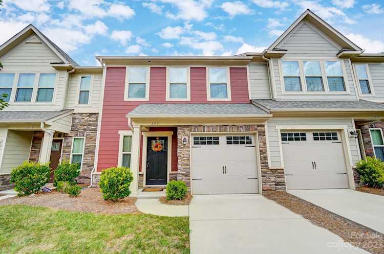 323 Pond Place Ln Stallings, NC 28104 | MLS 4059113 Photo 1
