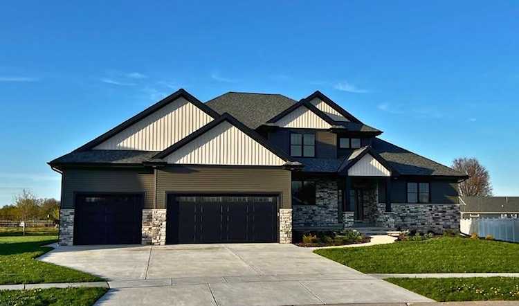 4878 Prairie School Dr Hobart, Village of Hobart, WI 54155