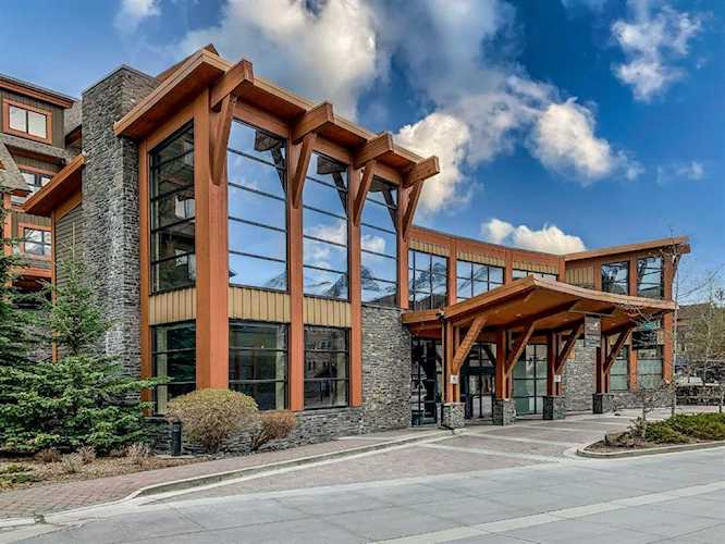 187 Kananaskis Way #407 Canmore, AB T1W 0A3