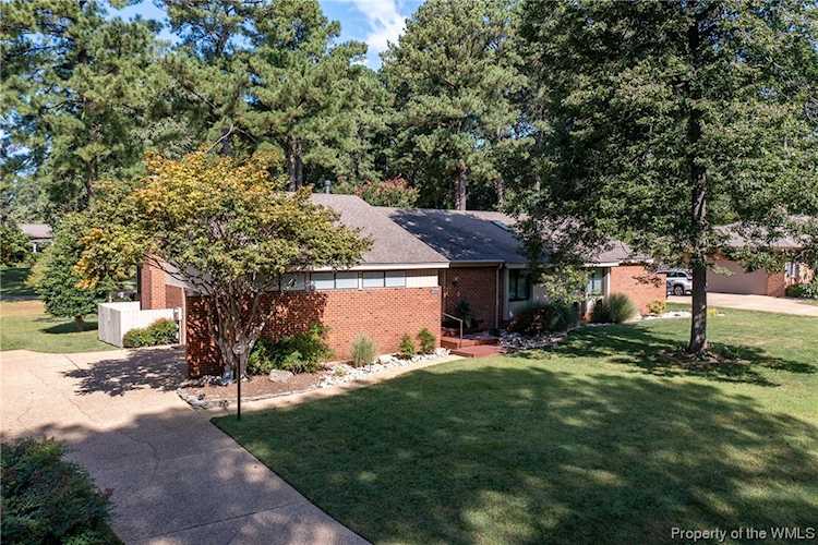 554 Thomas Bransby Williamsburg, VA 23185