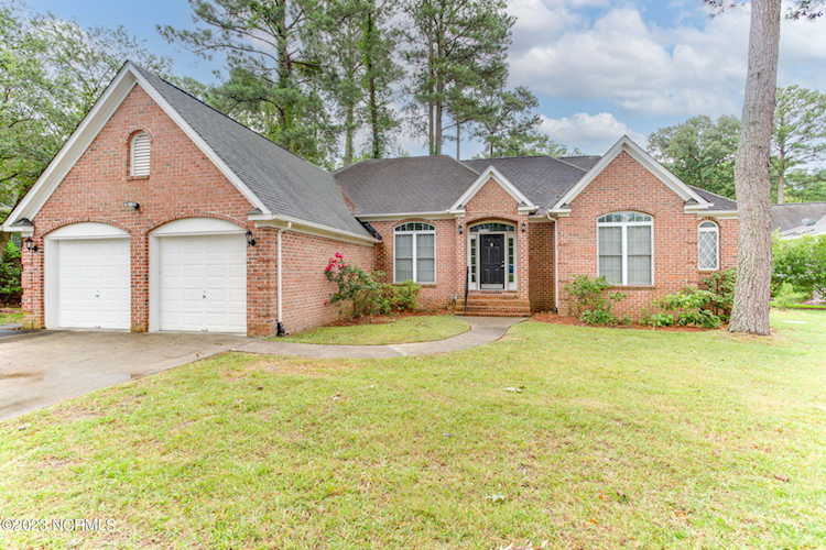 117 Perquimans Ct Hertford, NC 27944