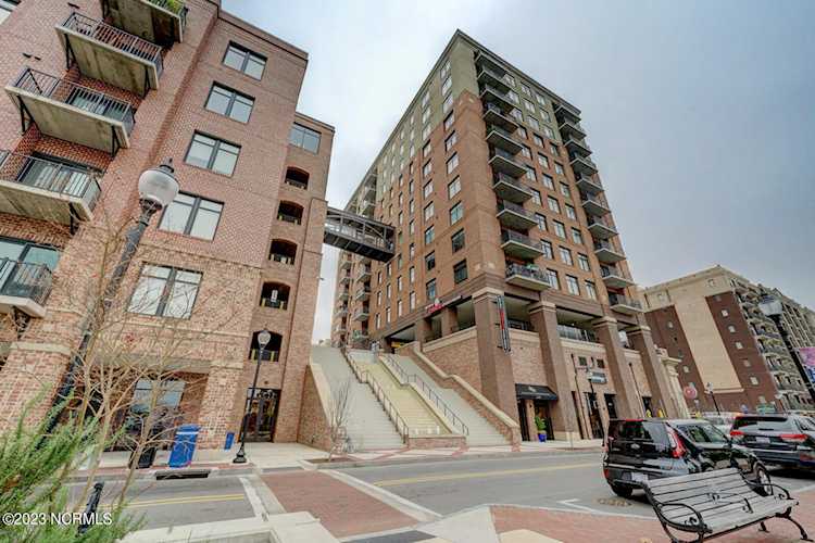 240 N Water St Wilmington, NC 28401
