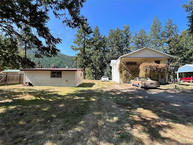 206 Waterfront Rd Troy, MT 59935