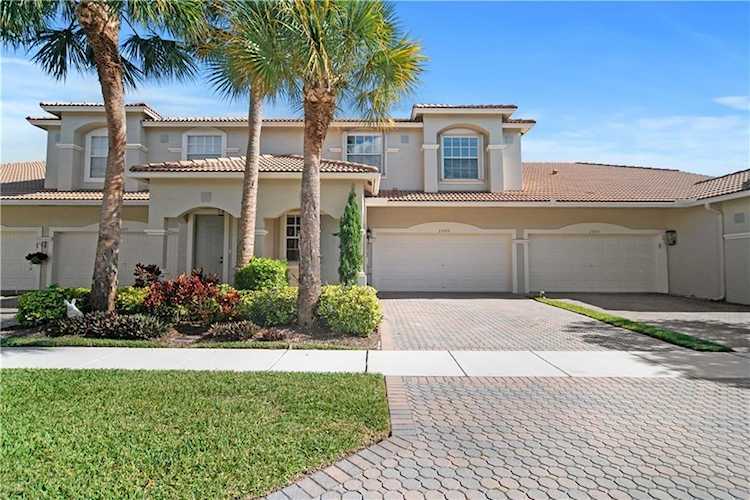 23065 Addison Lakes Cir Boca Raton, FL 33433