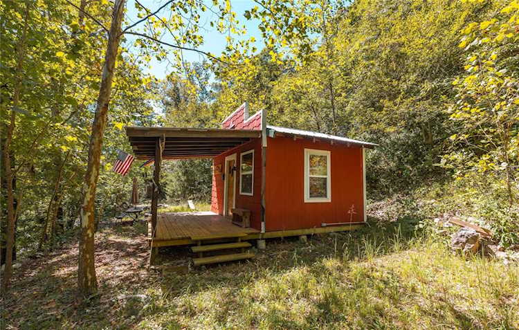 20495 Hartford Rd Dixon, MO 65459