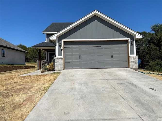2710 San Gabriel Drive Granbury, TX 76048