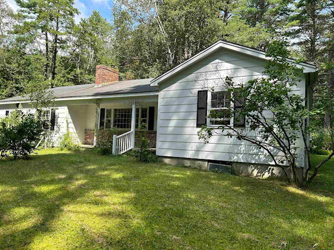 223 Macdowell Rd Peterborough, NH 03458
